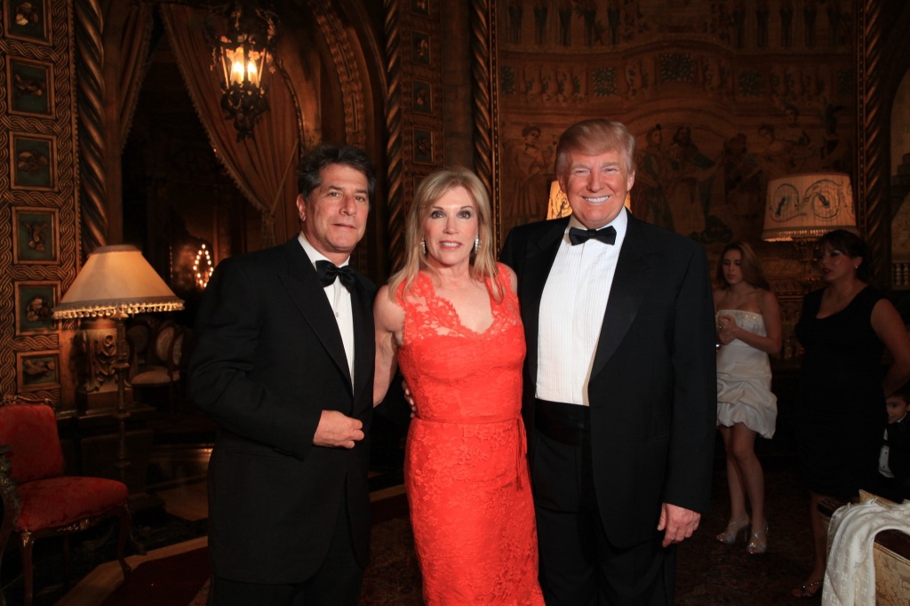 howard kessler, his wife and donald trump. kessler was behind pro cbd post