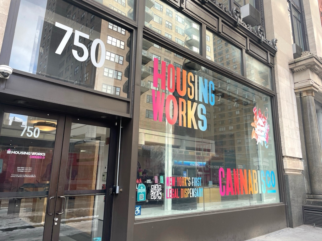 housing works new york cannabis dispensary