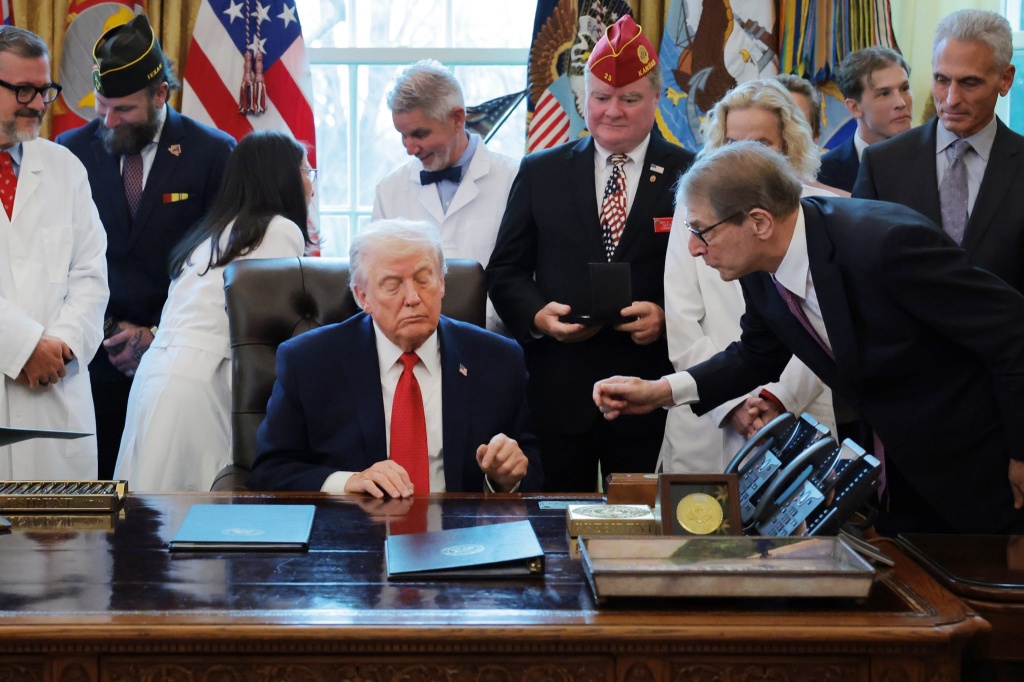 cannabis rescheduling timeline: president trump prepares to sign executive order