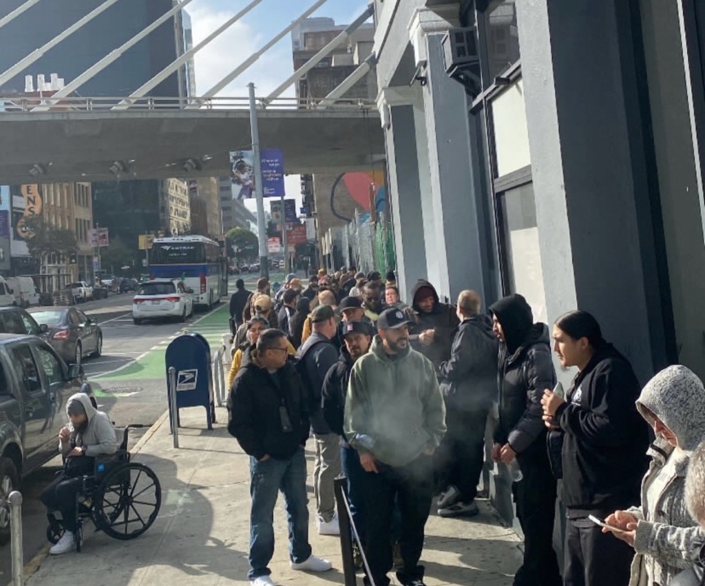 terpnami attendees in line