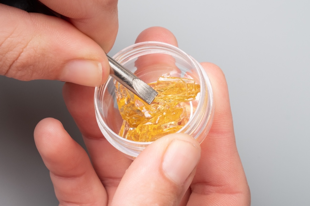 live resin cannabis vape oil