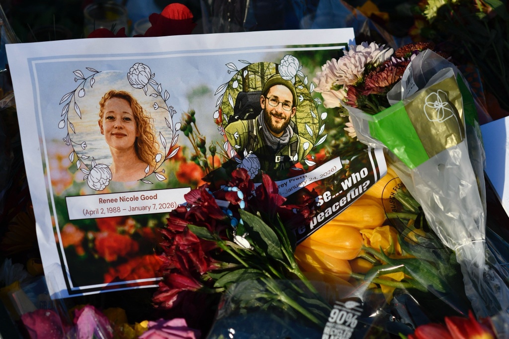 memorial for renee good and alex pretti