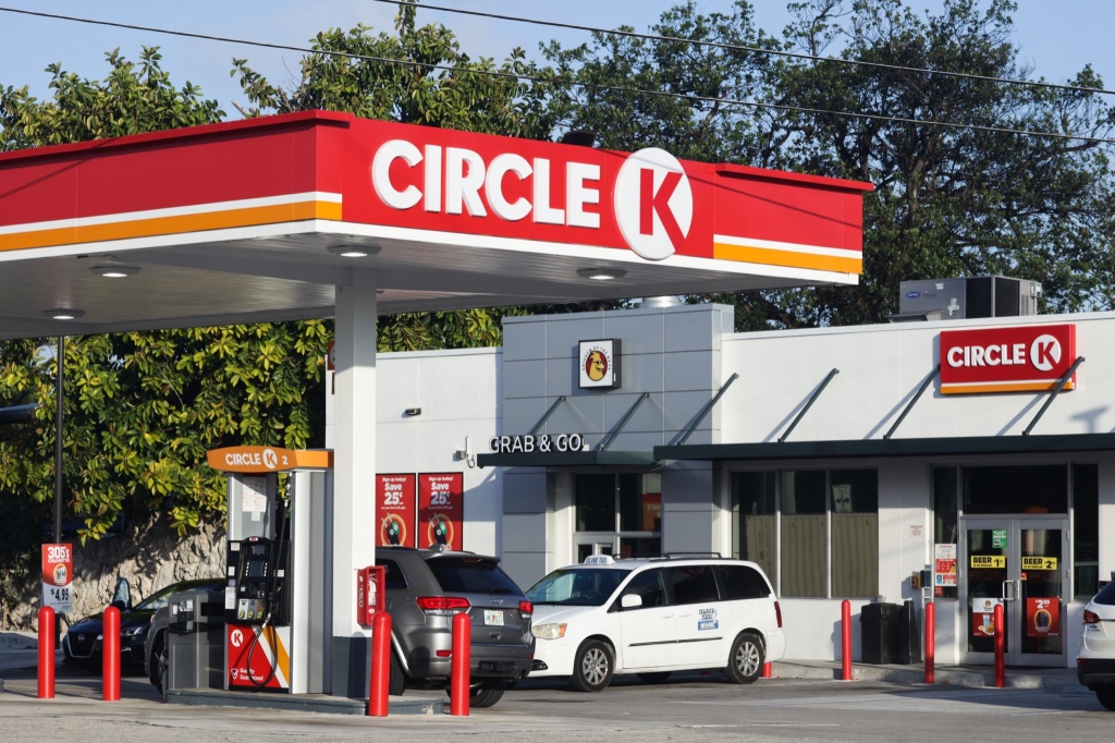 Circle K convenience stores cannabis enters shops