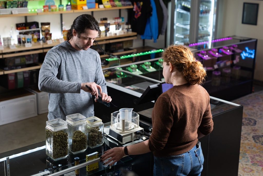 cannabis dispensary experience