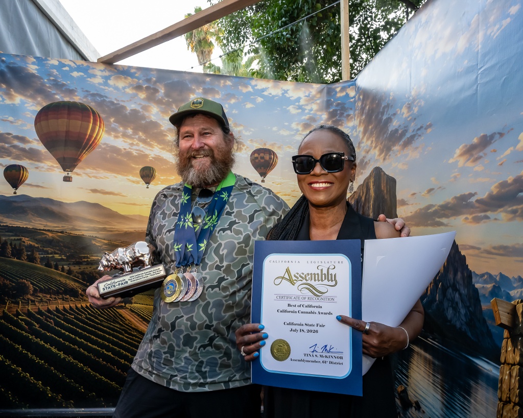 california state fair cannabis awards winner Mark Greyshock with government official
